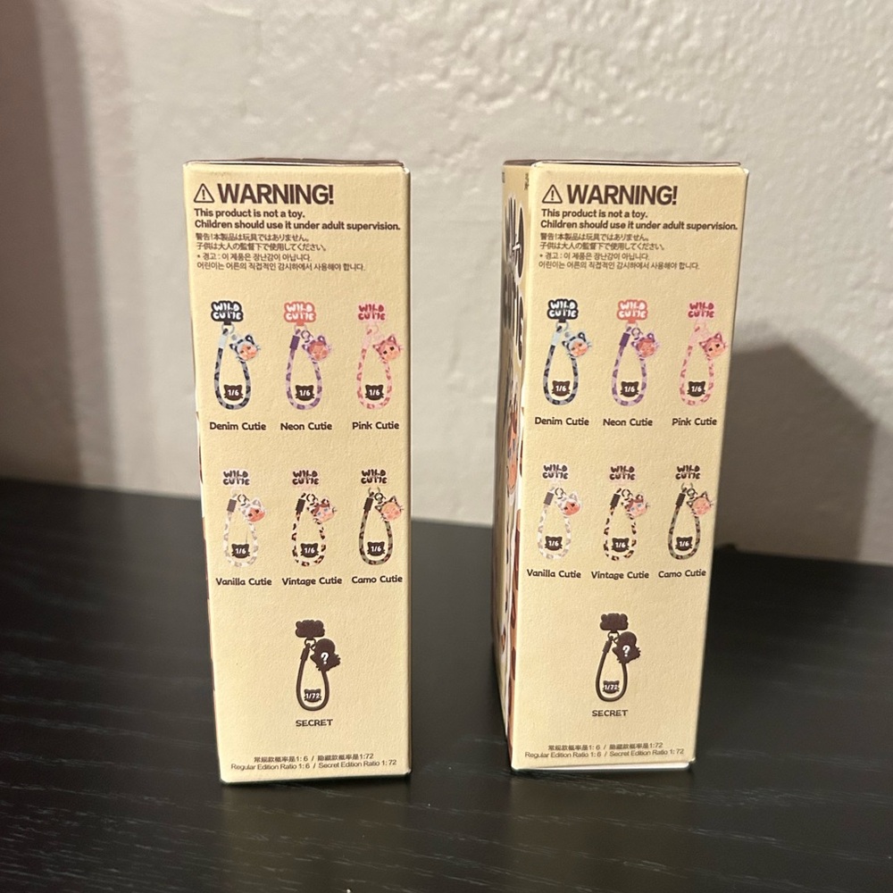 Pop Mart Wild But Cutie Phone Charm Bundle - Picture 2 of 7